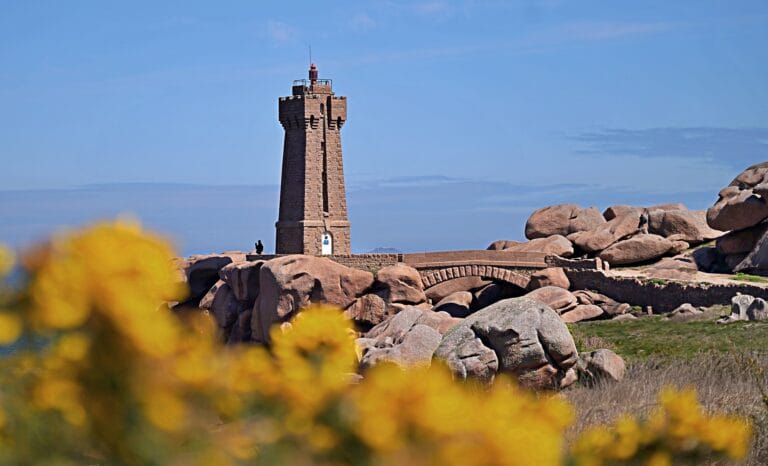 Men Ruz lighthouse and gorse at Ploumanac'h, Discovery Tour of the Pink Granite Coast