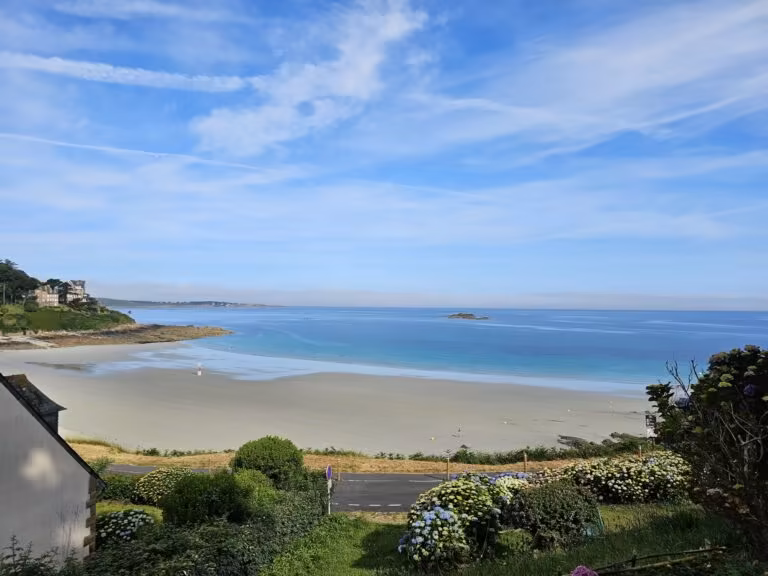 Beach and bay at Perros-Guirec, Classic East Tour of the Pink Granite Coast
